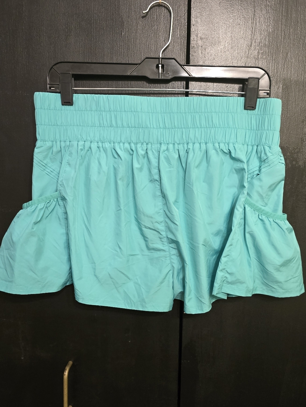 Free People Movement "Get Your Flirt On" Shorts in a Seafoam Size Large - Picture 4 of 6